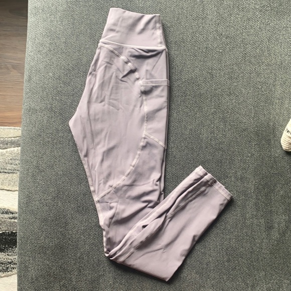 Alphalete Pants - Aphalete leggings